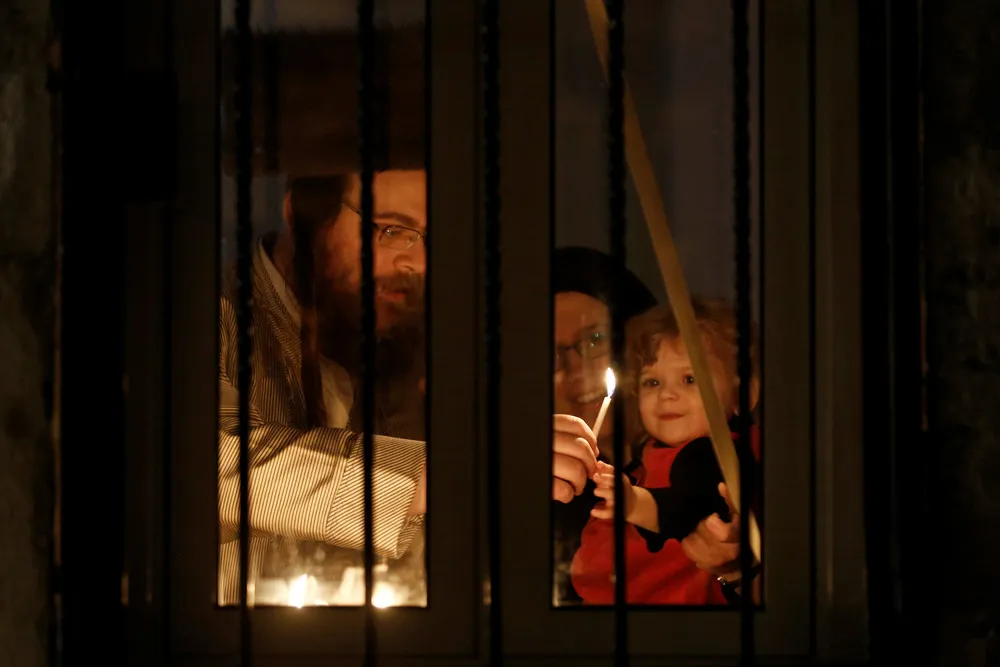 The Day in Photos – December 25, 2016