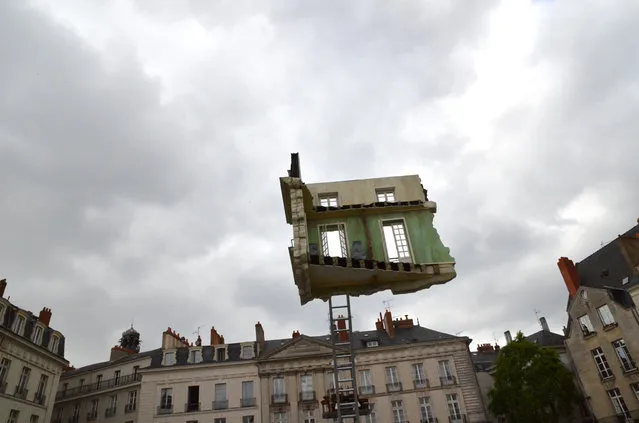 Surreal Floating Room Sculptures By Leandro Erlich