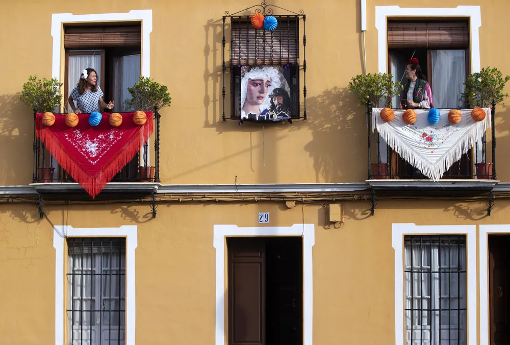 The Day in Photos – April 27, 2020