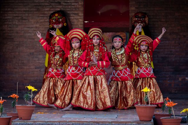 Young children perform a traditional dance for Britain's Sophie, Duchess of Edinburgh duirng a visit to Maiti Nepal, a non-profit organization in Nepal dedicated to helping the victims of human trafficking in Kathmandu, Nepal, Wednesday, February 5, 2025. (Photo by Niranjan Shrestha/AP Photo)
