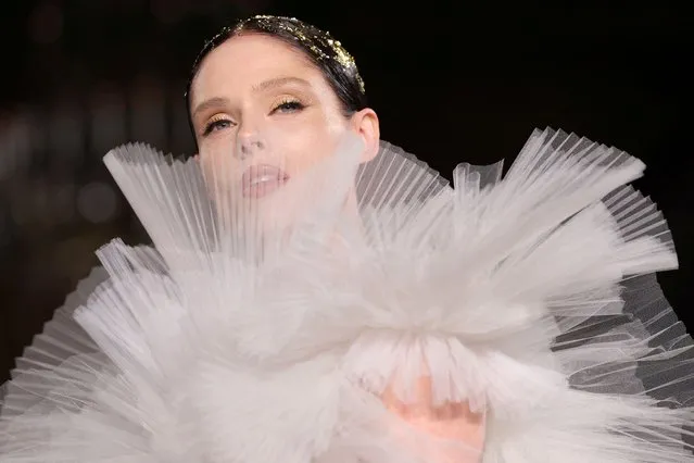 Model Coco Rocha presents a creation at the Christian Siriano Fall/Winter 2024 collection show at New York Fashion Week, in New York City, U.S., February 8, 2024. (Photo by Andrew Kelly/Reuters)