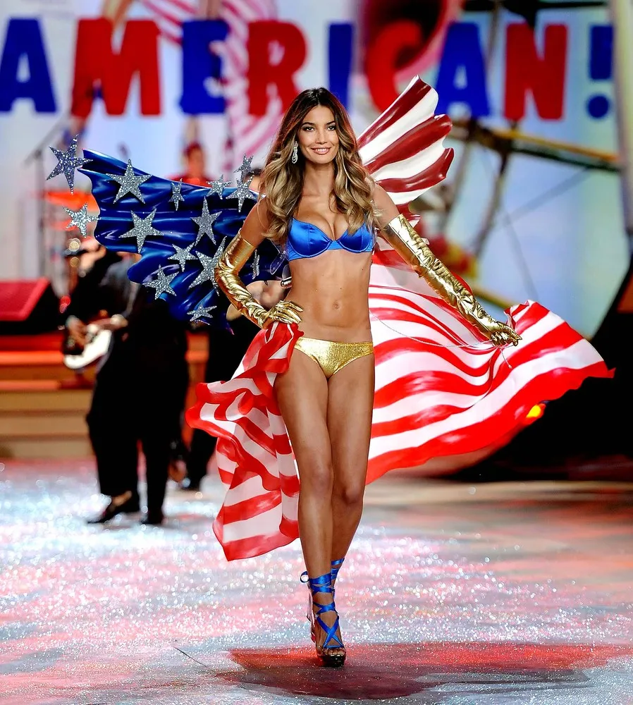 2012 Victoria's Secret Fashion Show