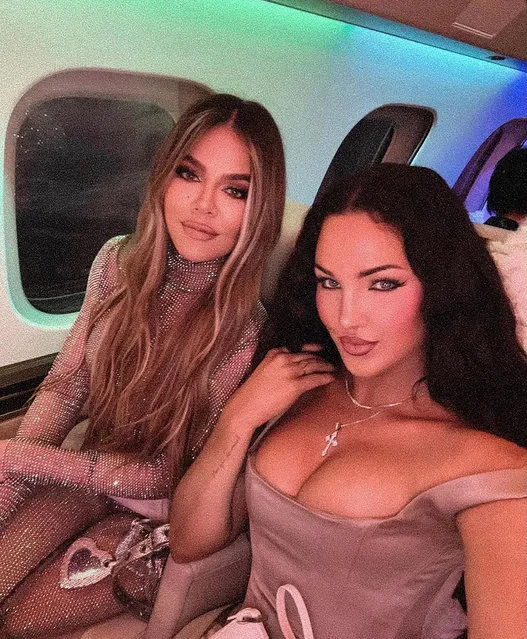 American media personality and socialite Khloé Kardashian (L) early February 2023 shares a heavily edited photo of her and TV actress Natalie Halcro. (Photo by khloekardashian/Instagram)