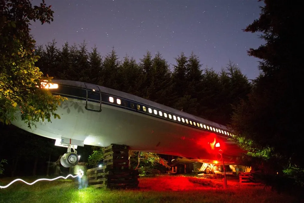 Bruce Campbell's Boeing 727 Home Project
