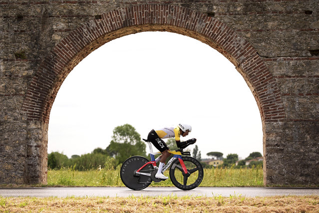 Colombia's Egan Bernal pedals as he warms up ahead of the 10th stage of the Giro d'Italia cycling race, an individual time trial from Lucca to Pisa, Italy, Tuesday, May 20, 2025. (Photo by Marco Alpozzi/LaPresse via AP Photo)