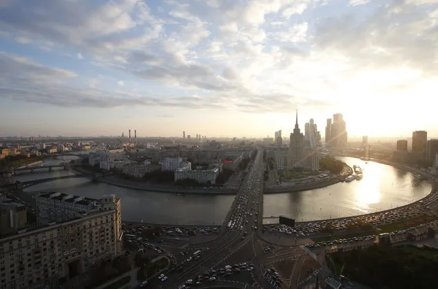 An aerial view shows the capital Moscow, September 17, 2014. (Photo by Maxim Zmeyev/Reuters)