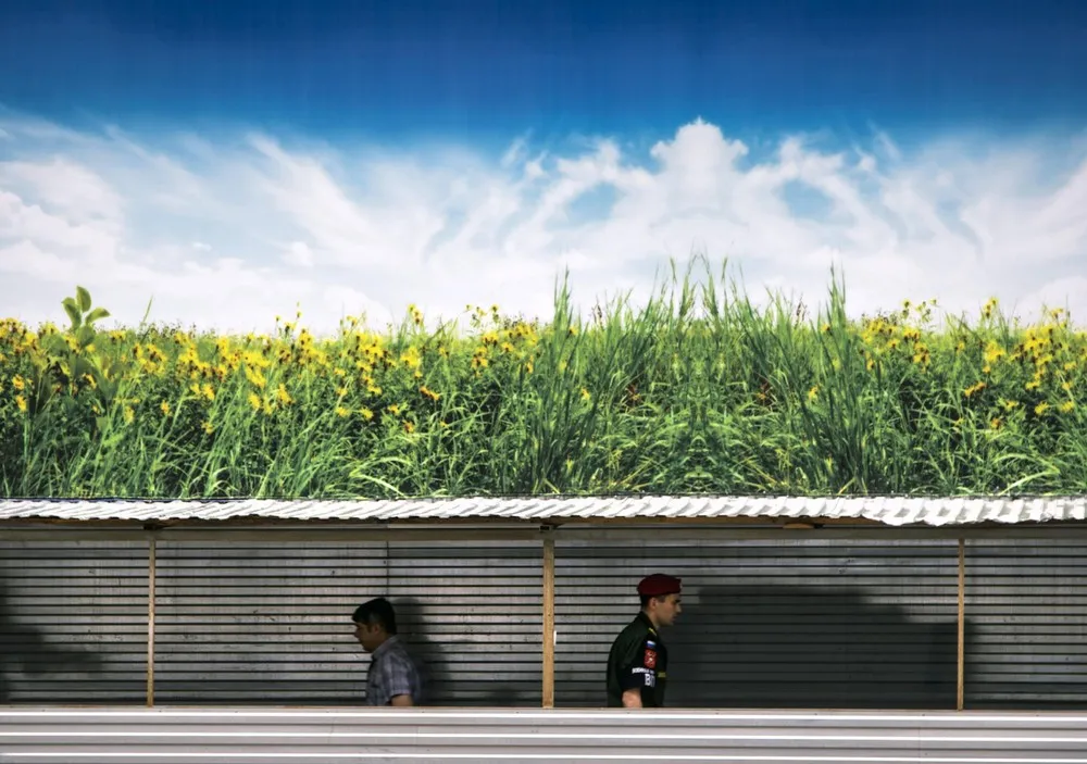 “Potemkin Village”