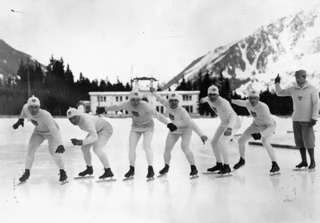 A group of American skaters practising for the 1924 Winter Olympics at Chamonix, January 1924. (Photo by Topical Press Agency/Getty Images)