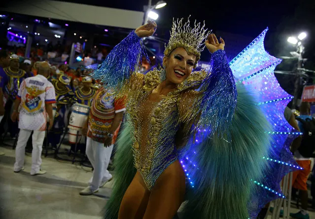 Drum queen Tania Oliveira from Uniao da Ilha samba school performs during the second night of the carnival parade at the Sambadrome in Rio de Janeiro, Brazil February 27, 2017. (Photo by Pilar Olivares/Reuters)