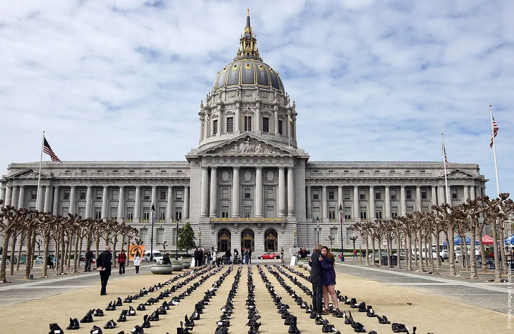 “Eyes Wide Open” Exhibit Highlights Human Cost of War