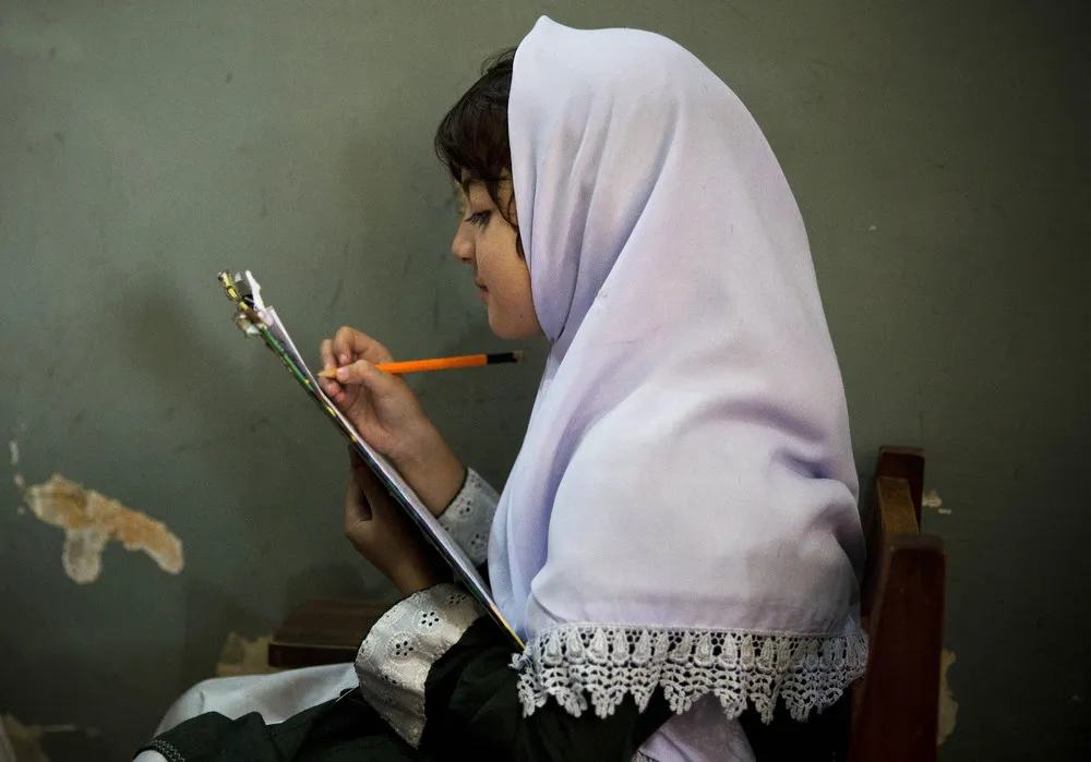 Pakistani Girls Struggle to be Educated