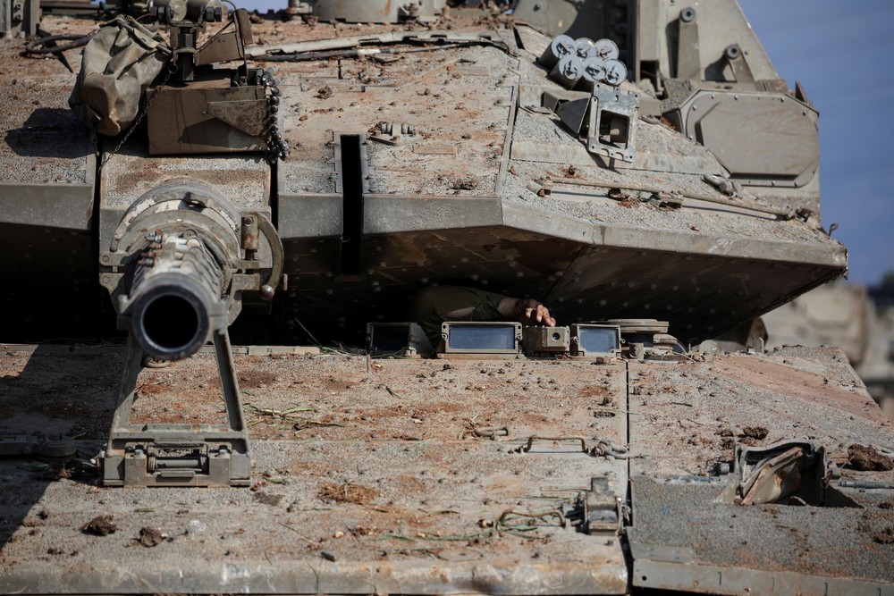 Pictures of the Year 2024, Part 220/2406